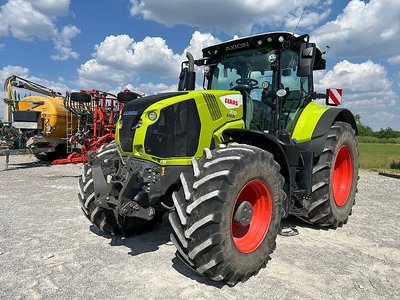 Claas Axion 870