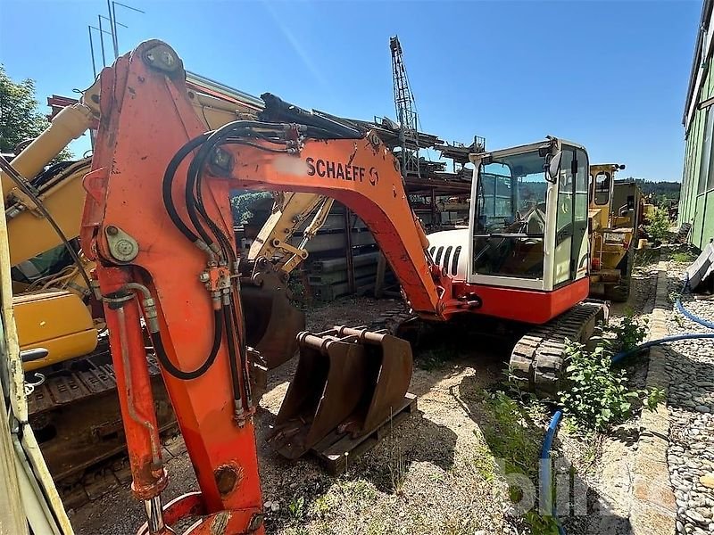 Schaeff HR32