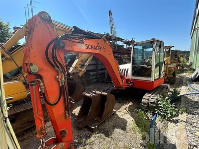 Schaeff HR32