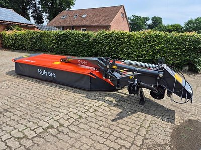 Kubota DM 3040