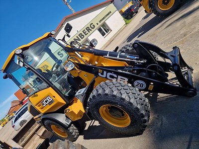 JCB 406