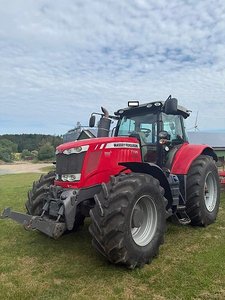 Massey Ferguson 7726