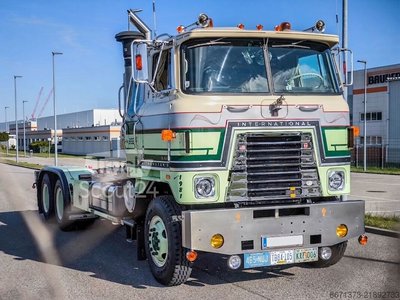 Sattelzugmaschine / Oldtimer International Harvester COF-4070B Transtar II gebraucht