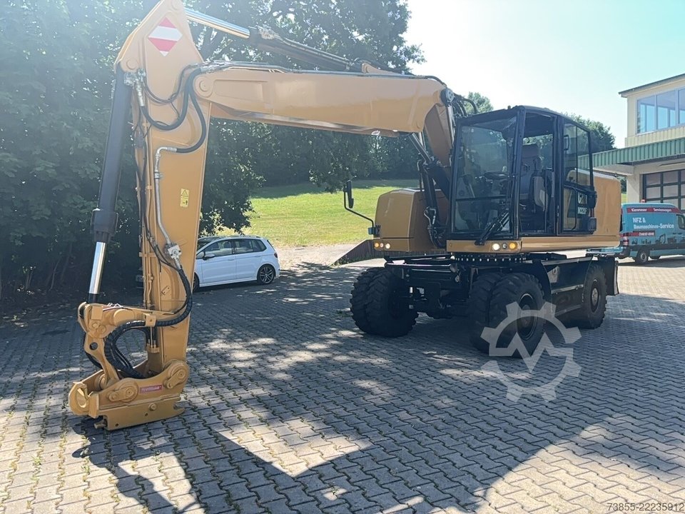 Caterpillar M320F