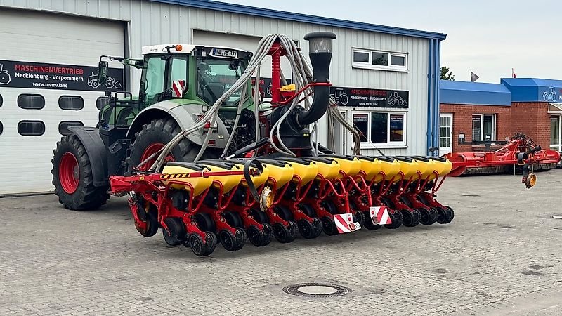 Väderstad Tempo TPV 12 + FH 2200 MY2022