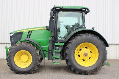John Deere 7270 R
