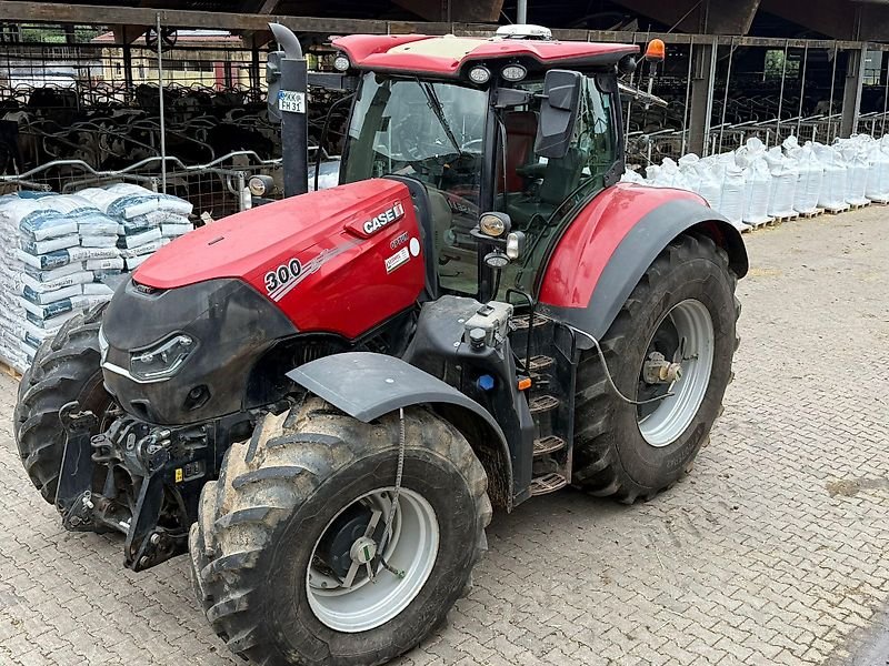 Case Optum 300 CVX