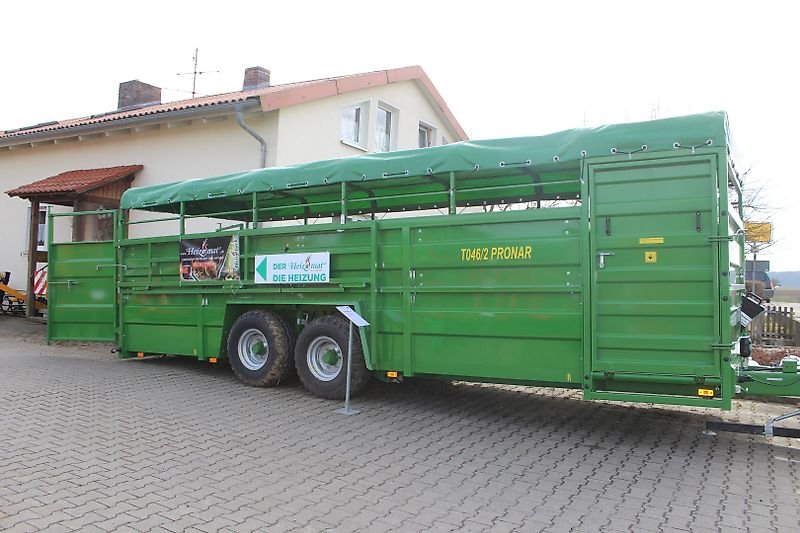 Pronar T 046/2 Viehanhänger hydraulisch absenkbar 14 m²