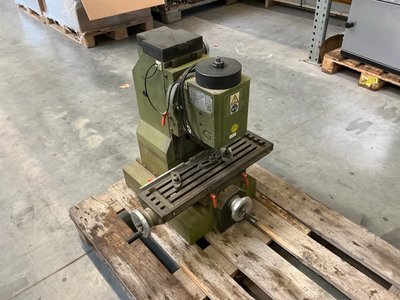 MECCANICA CORTINI Tisch-Fräsmaschine