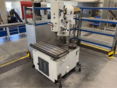 DONAU DR32 Schnellradialbohrmaschine