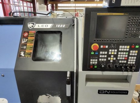 Doosan LEO 1600 CNC vertical turret lathe