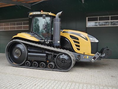 Challenger MT 875 E Trimble GPS