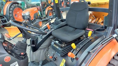 Kubota B2350