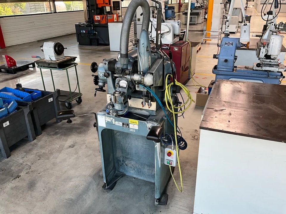 Ewag WS 11 Werkzeugschleifmaschine
