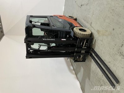 Toyota 02-8FGF15