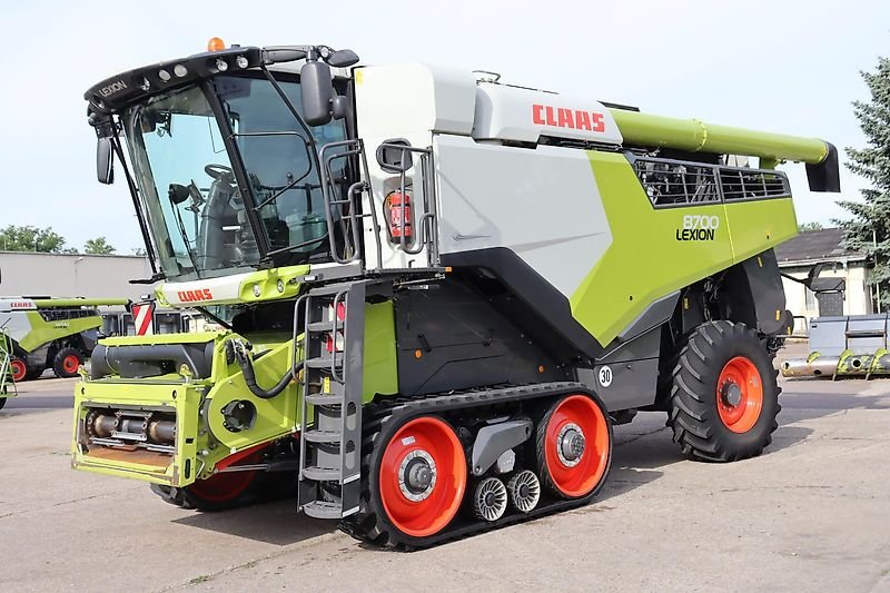 Claas LEXION 8700 TT+V 1230