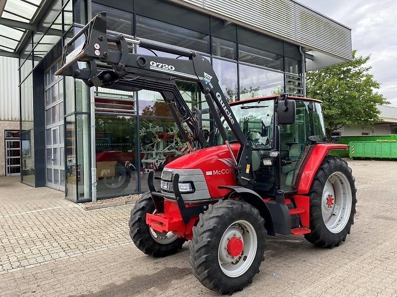 McCormick CX 85 MIT QUICKE FRONTLADER