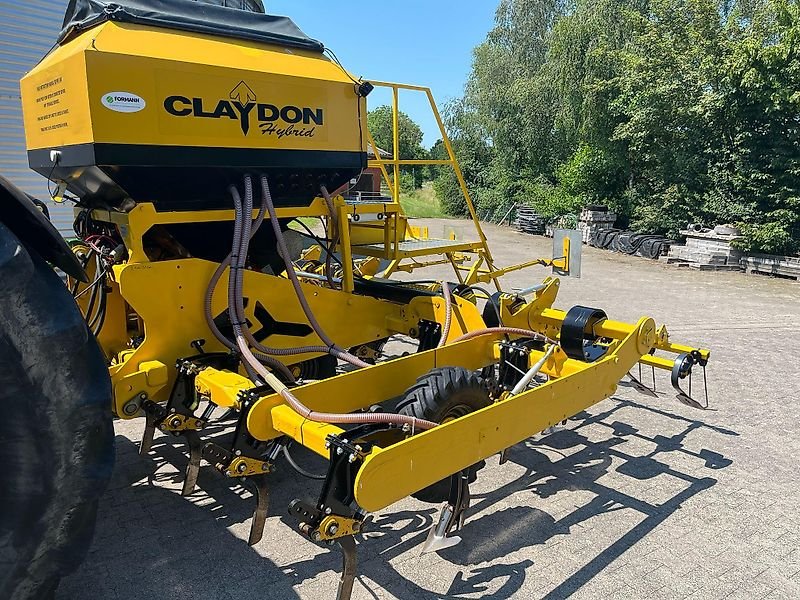 Claydon Hybrid
