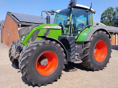 Fendt 724 Profi Plus S4