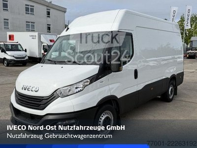 Kastenwagen IVECO 35S16V Klima / Radio / PDC gebraucht