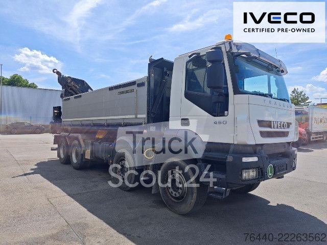 Kipper LKW IVECO TRAKKER mit EFFER Kran !Tauschmotor! gebraucht