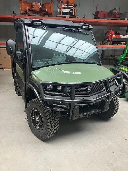John Deere Gator XUV835M