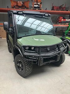 John Deere Gator XUV835M