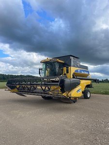 New Holland CS 660