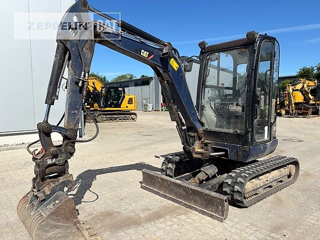 Caterpillar 302.7D