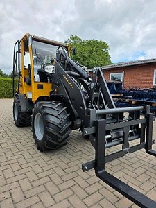 Eurotrac W12 KABINE – NEUES MODELL 2026 FACELIFT