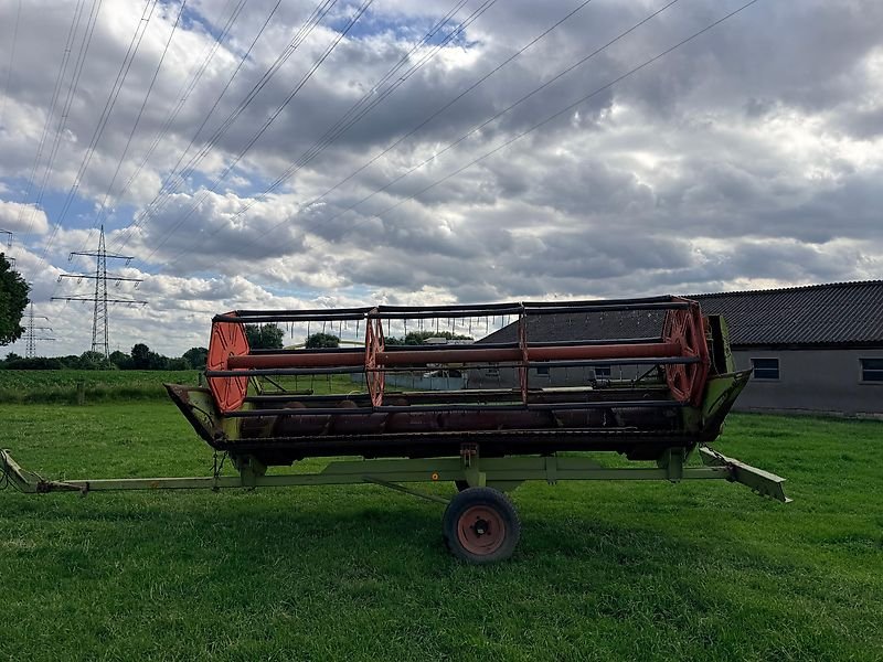 Claas Dominator 98