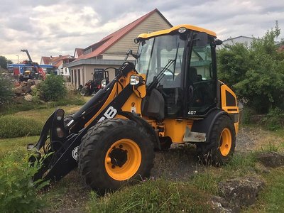 JCB 407