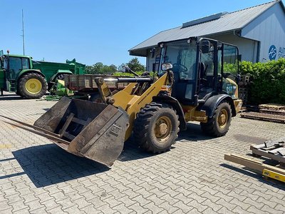 Caterpillar 906H