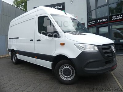 Kastenwagen mercedes-benz Sprinter 319 CDI V6 KASTEN L2 BOTT/360 KAM/AHK/STHZ gebraucht