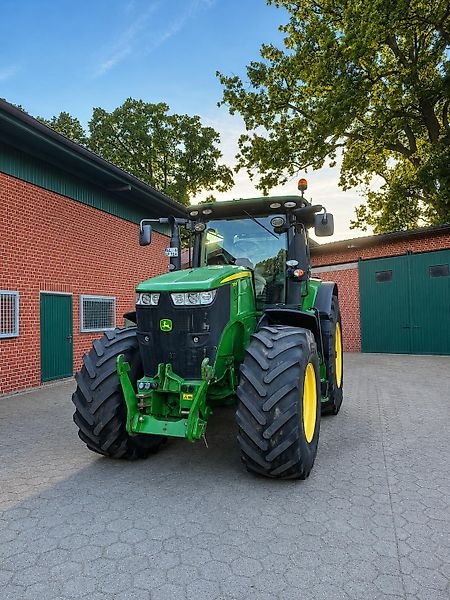 John Deere 7310R