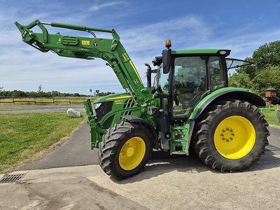 John Deere 6130R