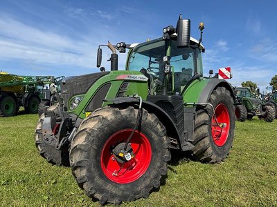 Fendt 724 Vario S4 ProfiPlus