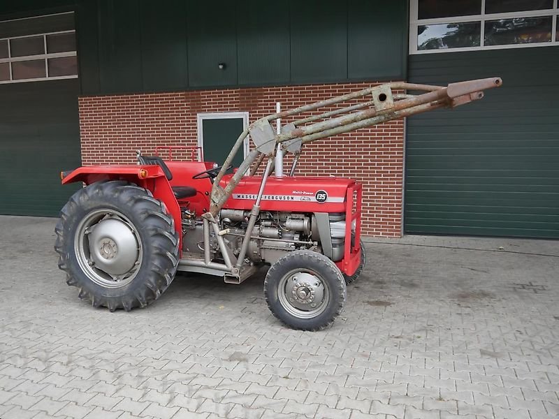 Massey Ferguson MF 135