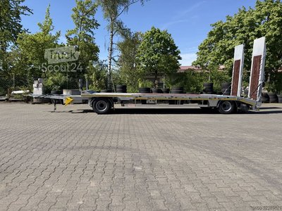 Tieflader Anhänger Möslein T2 Plato 8,20  2 Achs Tieflader mit gerader Ladefläche 8,20 m, Neufahrzeug neu