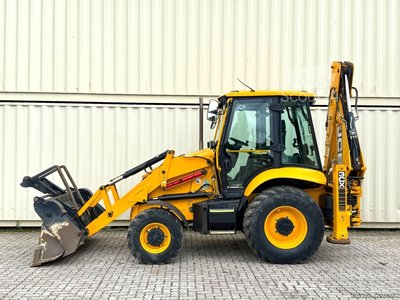 Baggerlader JCB 3CX Plus, 2021 BJ, 5.436 H, 81 KW/ 110 PS gebraucht