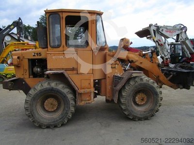 Fiat Allis 215 mit Schaufel