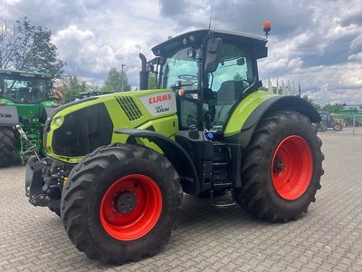 Claas Arion 810