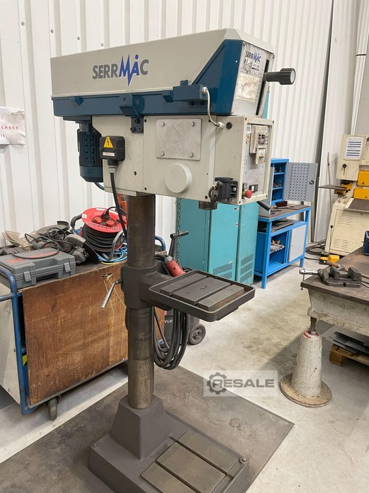 Column-Type Drilling Machines SERRMAC TCO 28
