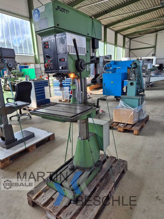 Column-Type Drilling Machines FLOTT 32 STG electronic