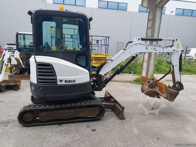 Bobcat E25