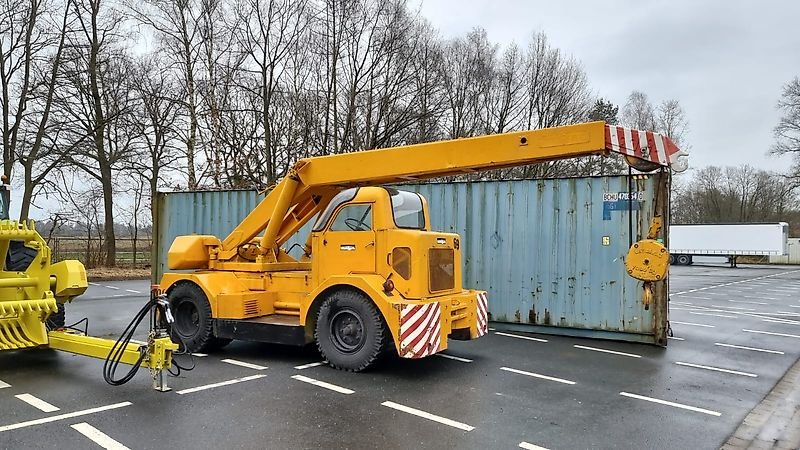 Demag V70