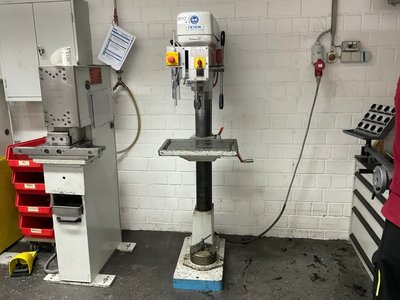 IXION - BS 23 ST - Säulenbohrmaschine