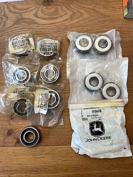 Lager + Abdichtung John Deere Sabo Spindelmäher EPC044129 044768