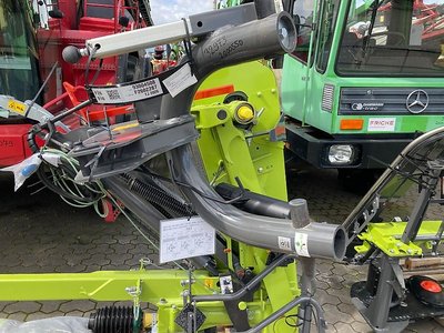 Claas Disco 320