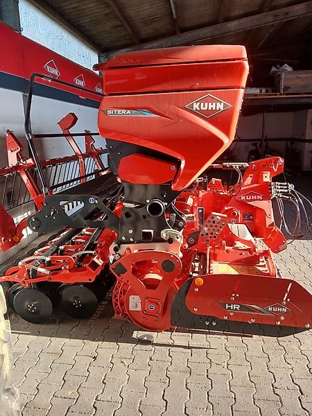 Kuhn HR3030 + Sitera 3030e